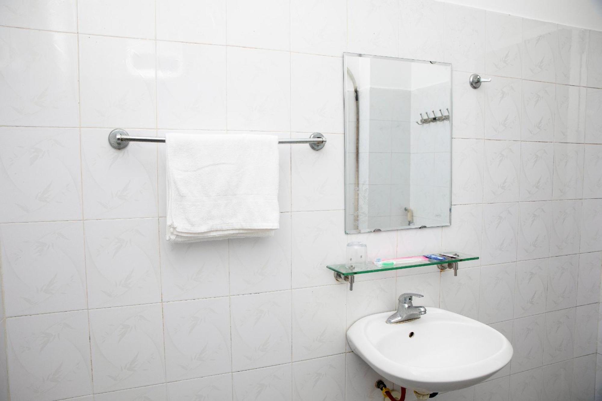 Ngoc Ha Hotel 1 Kieu Son Kültér fotó